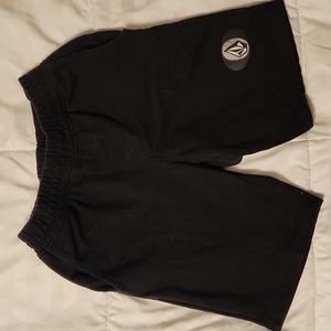 Volcom shorts